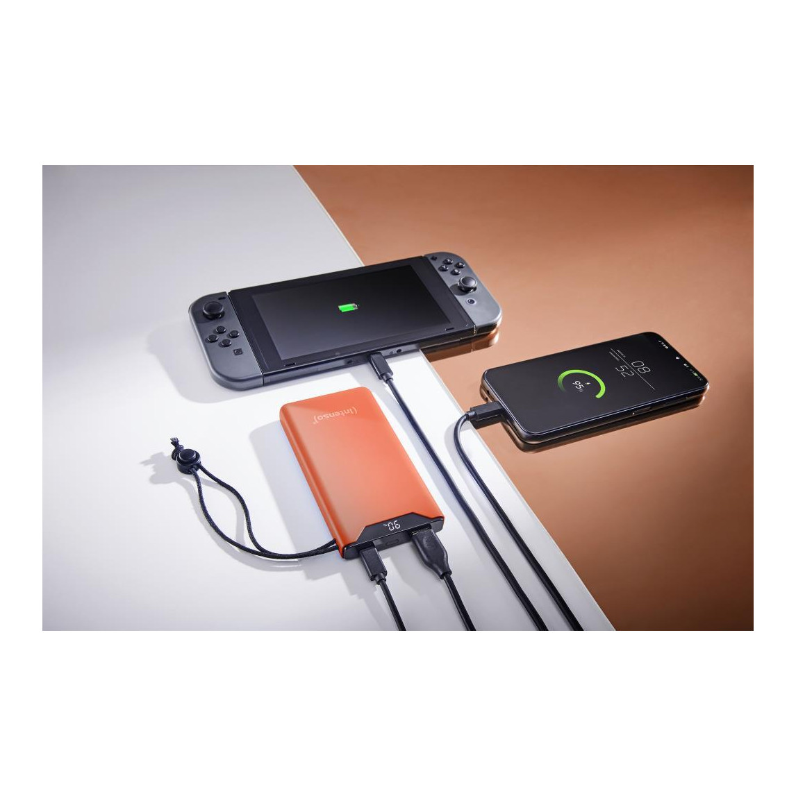 Art277043_6 Powerbank Intenso F