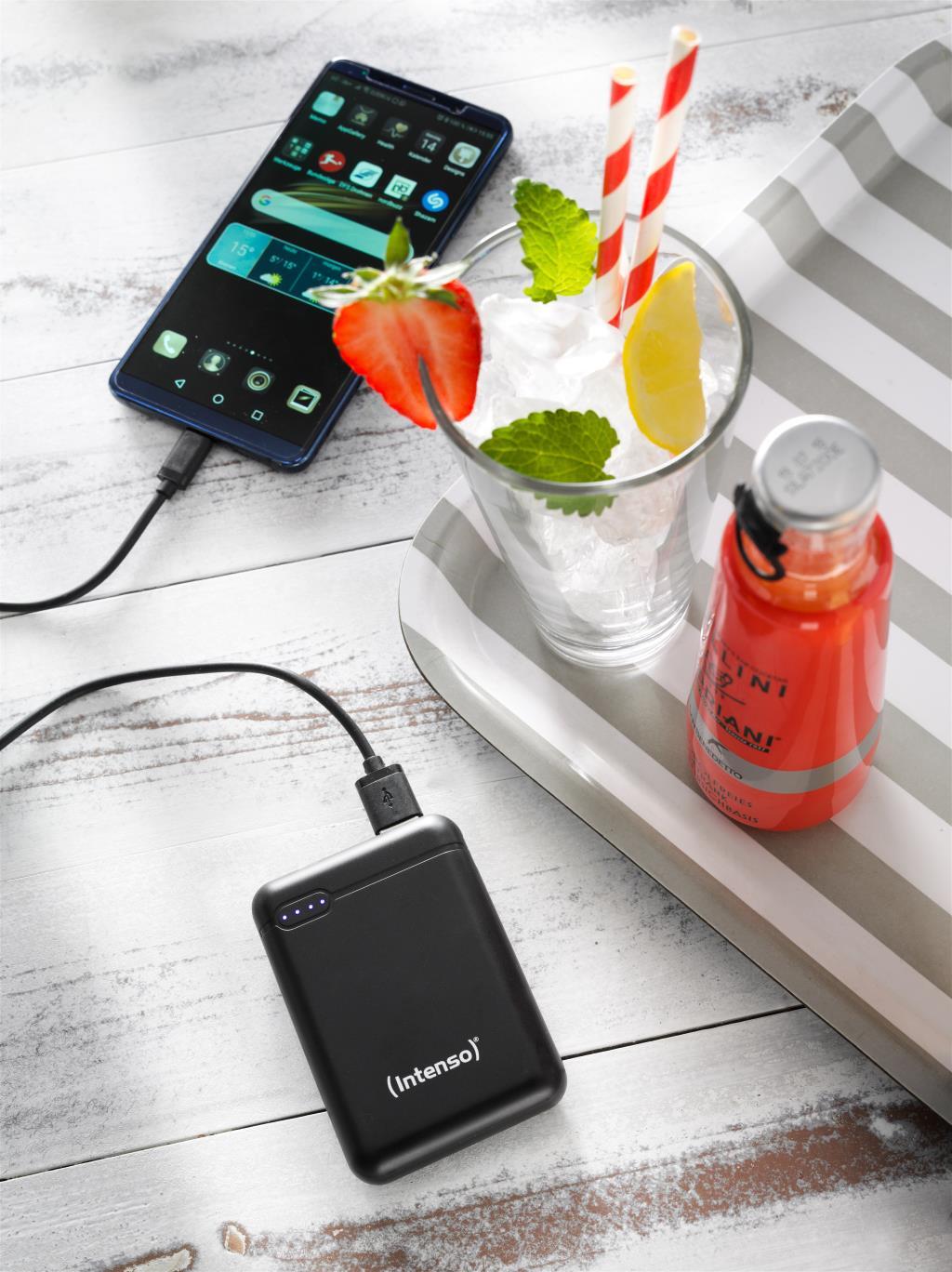 powerbank-intenso-xs-10000mah-black-1.jpg Powerbank Intenso XS
